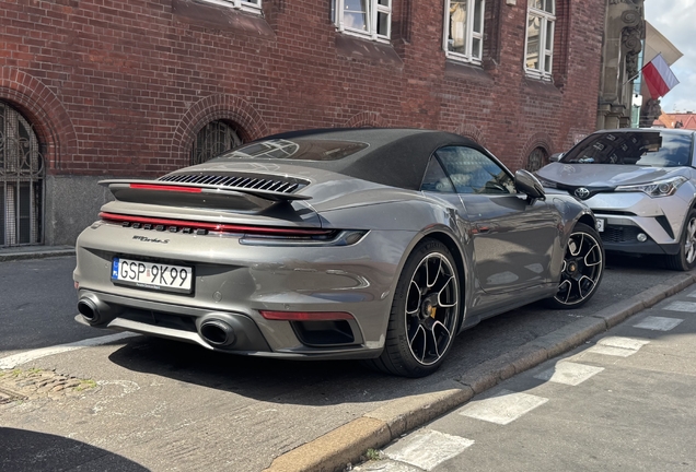 Porsche 992 Turbo S Cabriolet