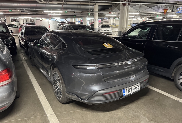 Porsche Taycan Turbo