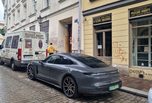 Porsche Taycan Turbo S