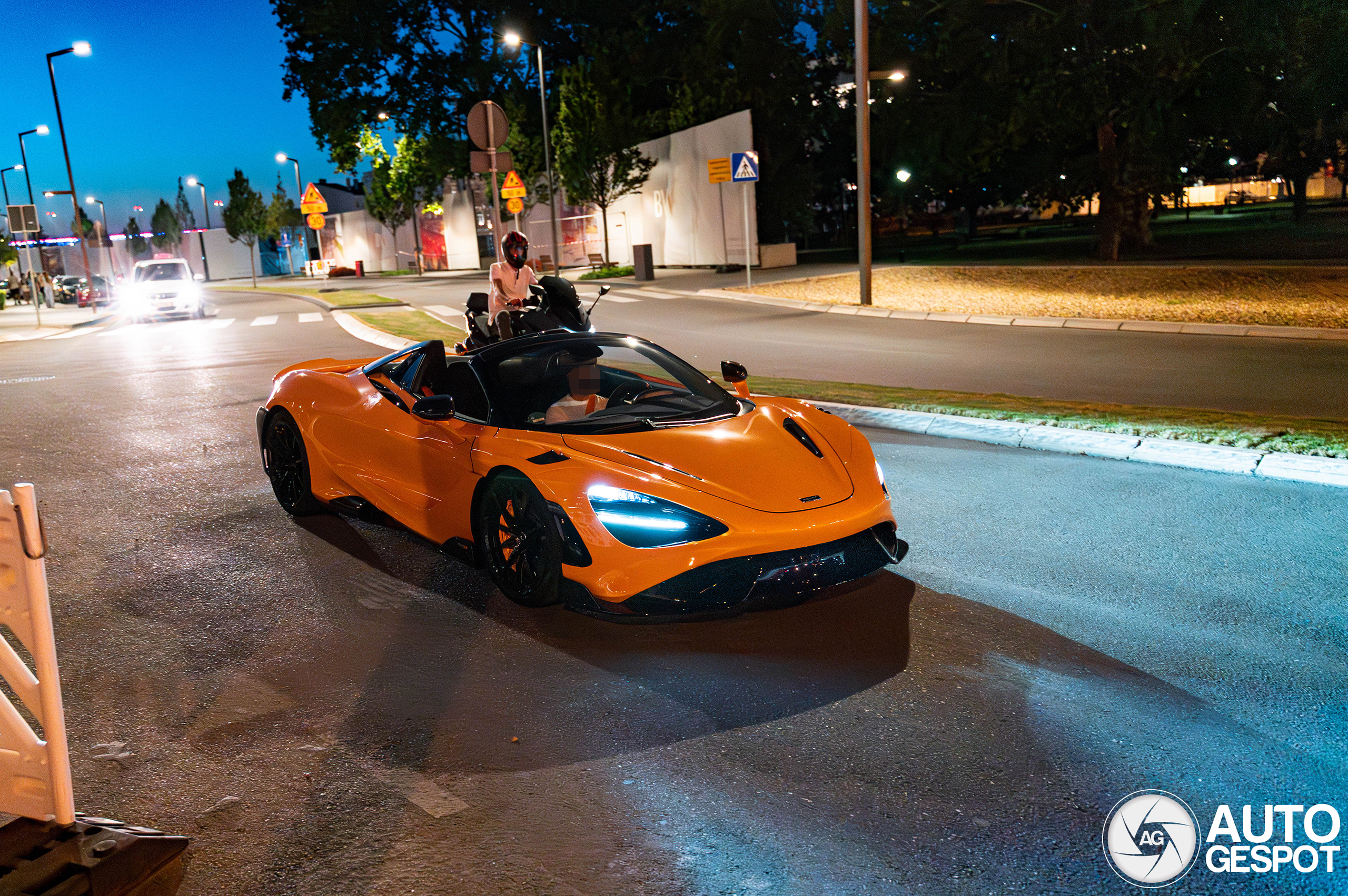 McLaren 765LT Spider