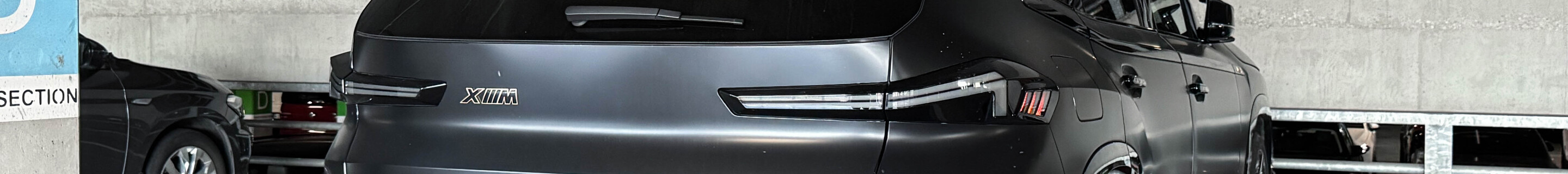 BMW XM G09