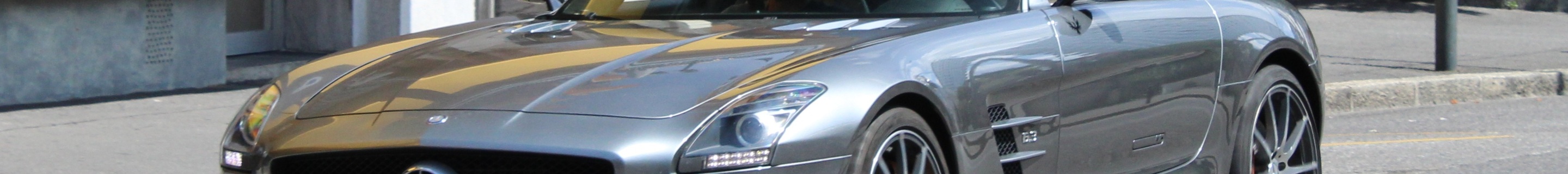 Mercedes-Benz SLS AMG