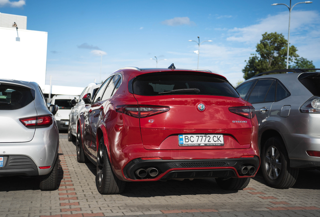 Alfa Romeo Stelvio Quadrifoglio
