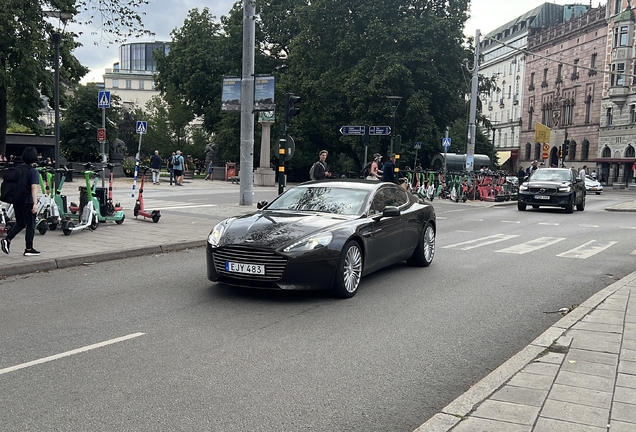 Aston Martin Rapide S