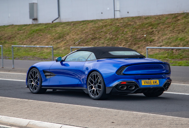 Aston Martin Vanquish Volante 2025