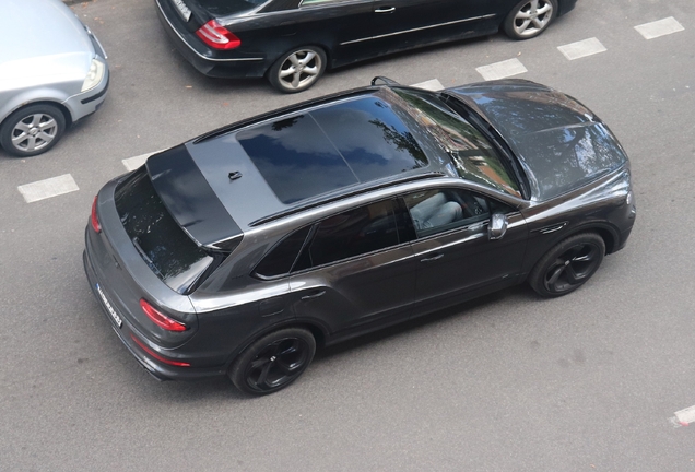 Bentley Bentayga V8 2021 First Edition