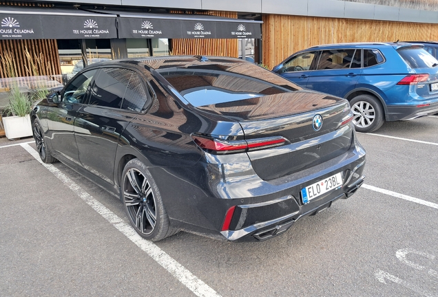 BMW M760e xDrive