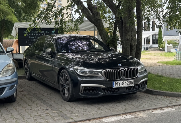 BMW M760Li xDrive
