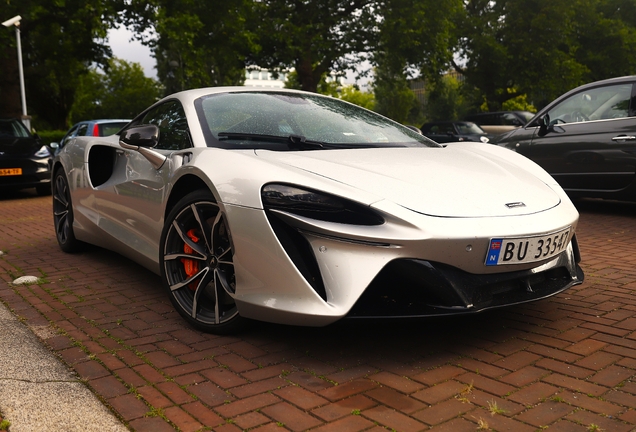 McLaren Artura