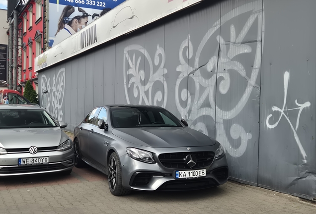 Mercedes-AMG E 63 S W213 Edition 1