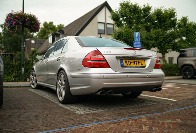 Mercedes-Benz E 55 AMG