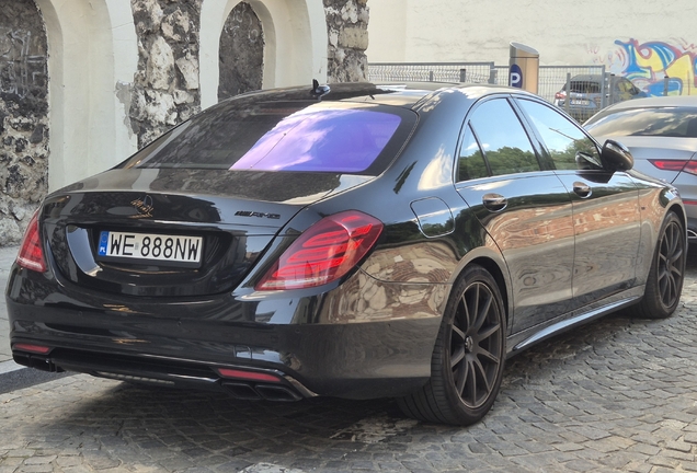 Mercedes-Benz S 63 AMG V222