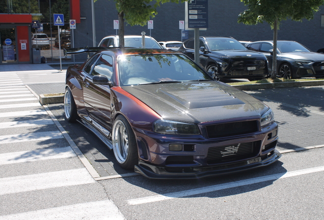 Nissan Skyline R34