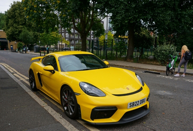 Porsche 718 Cayman GT4