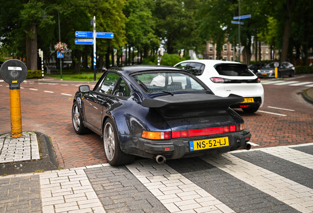 Porsche 930 Turbo