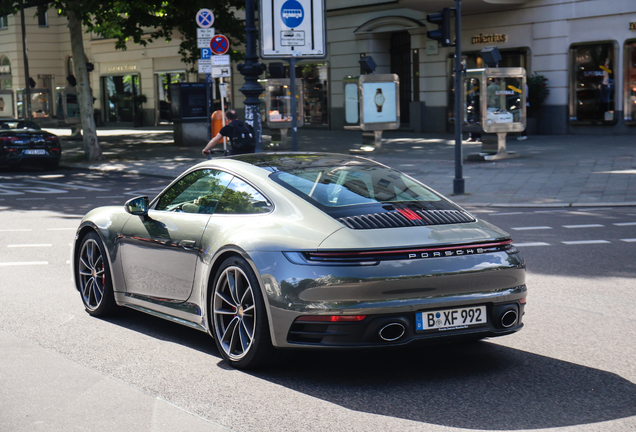 Porsche 992 Carrera S