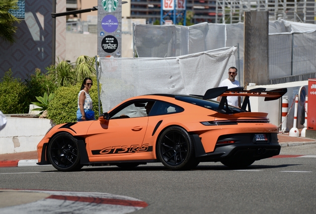 Porsche 992 GT3 RS Weissach Package