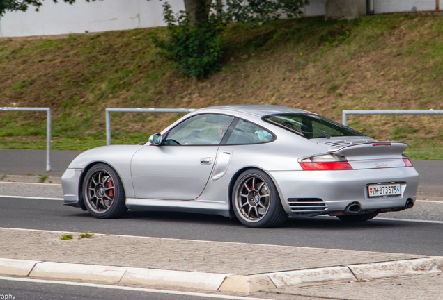 Porsche 996 Turbo