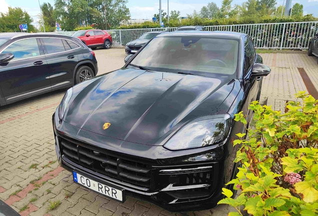 Porsche Cayenne Coupé Turbo E-Hybrid