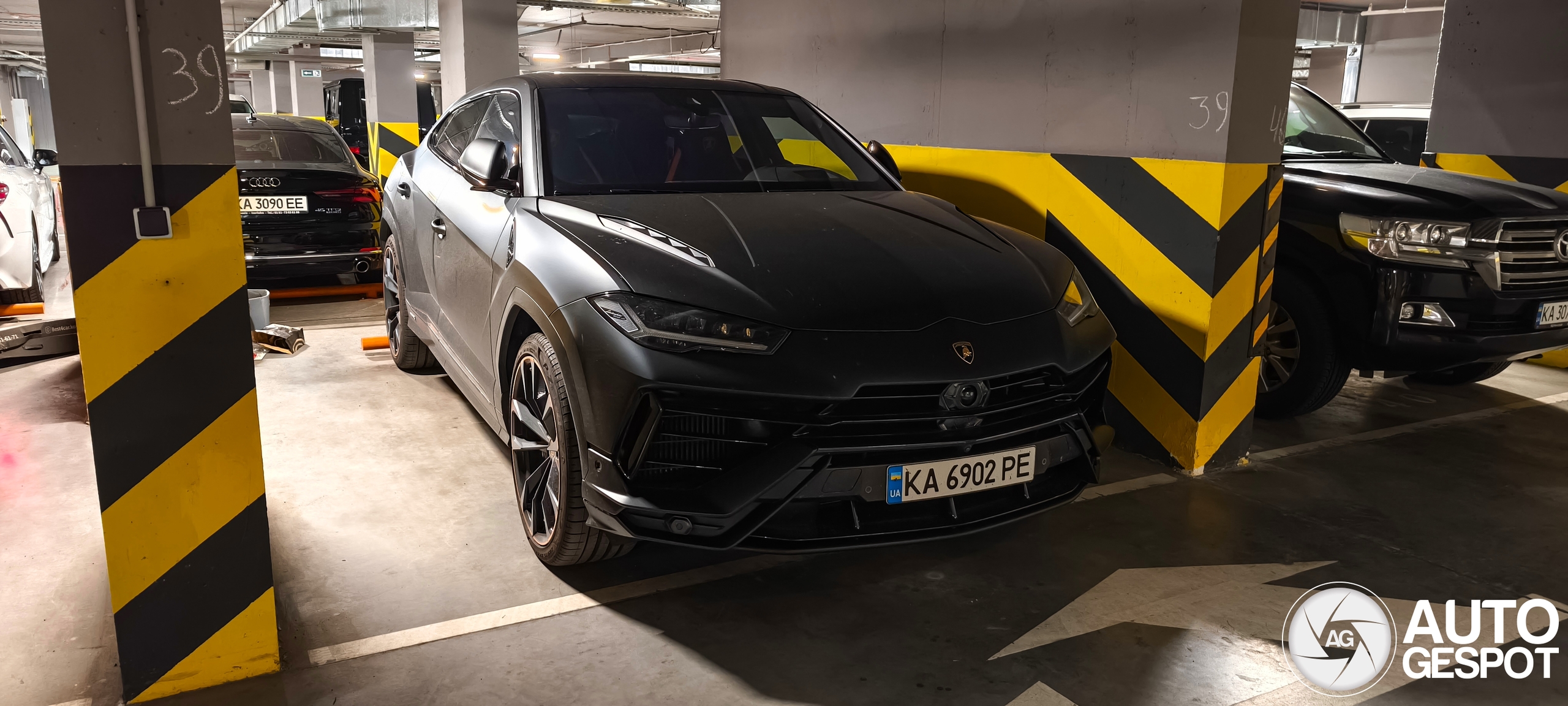 Lamborghini Urus S