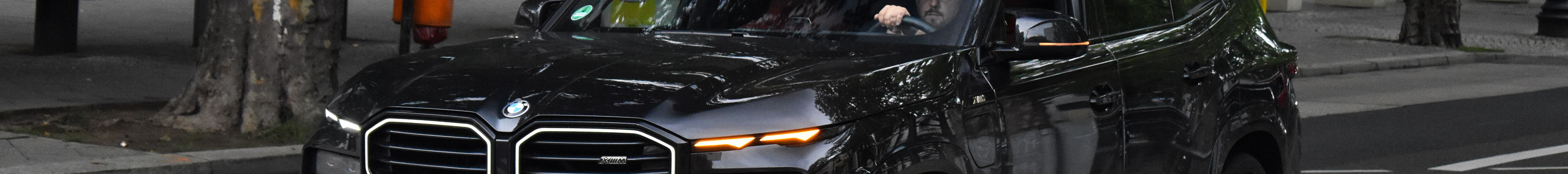 BMW XM G09