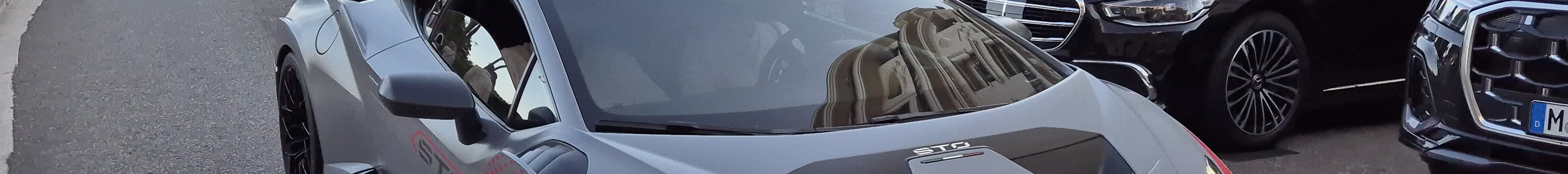 Lamborghini Huracán LP640-2 STO