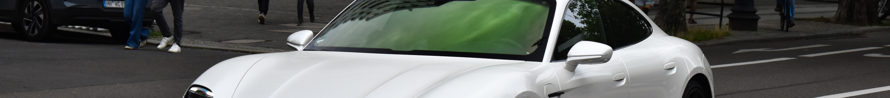 Porsche Taycan GTS MkI
