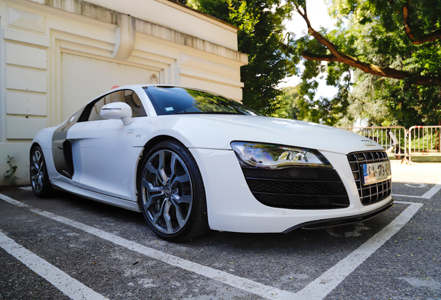 Audi R8 V10