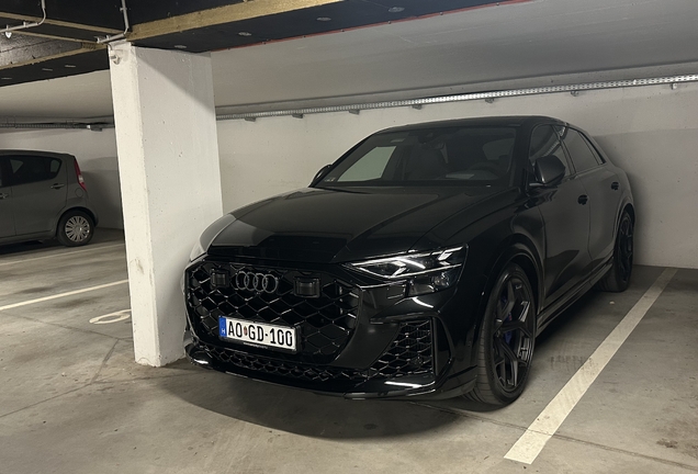 Audi RS Q8 2024