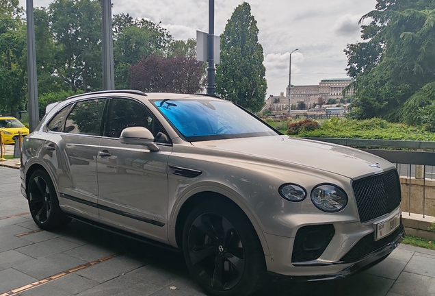 Bentley Bentayga Hybrid 2021 First Edition