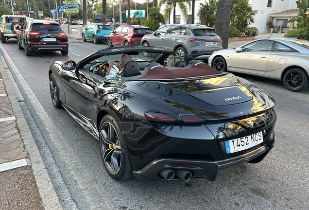 Ferrari Roma Spider