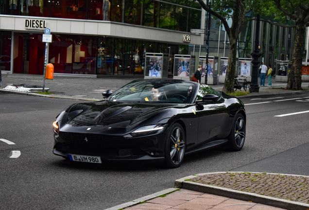 Ferrari Roma Spider