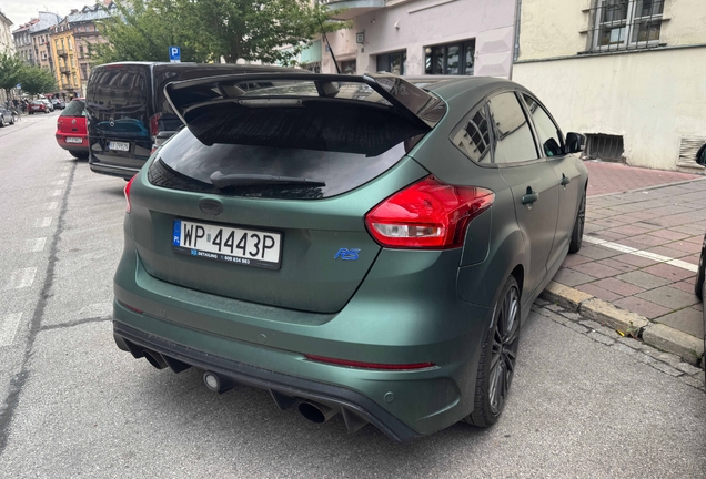 Ford Focus RS 2015