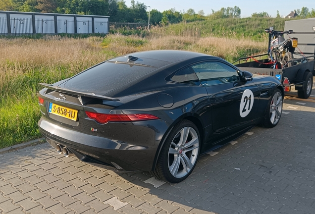 Jaguar F-TYPE S Coupé