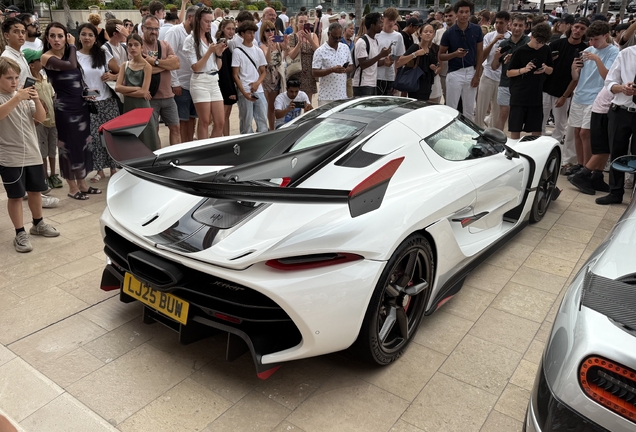 Koenigsegg Jesko Attack