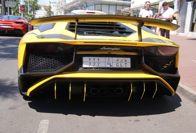 Lamborghini Aventador LP750-4 SuperVeloce