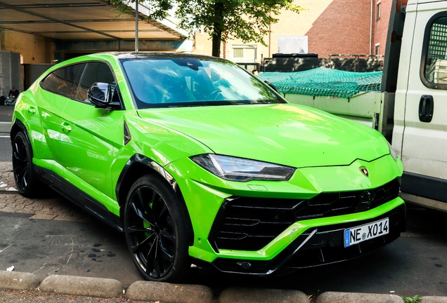 Lamborghini Urus