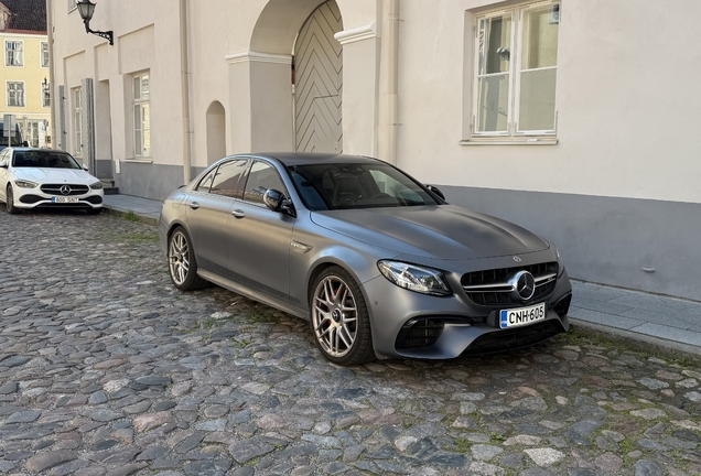 Mercedes-AMG E 63 S W213 Edition 1
