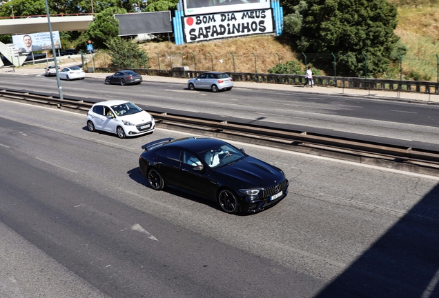 Mercedes-AMG GT 63 S X290