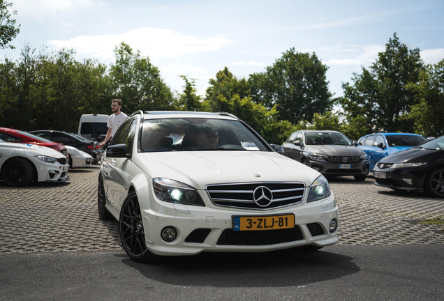 Mercedes-Benz C 63 AMG Estate