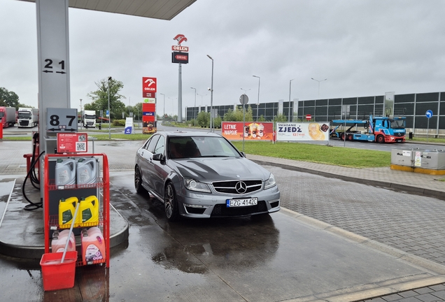 Mercedes-Benz C 63 AMG W204 2012