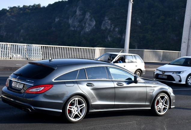 Mercedes-Benz CLS 63 AMG S X218 Shooting Brake