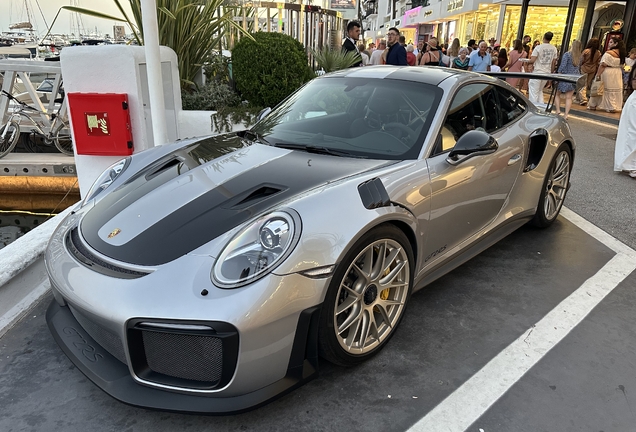Porsche 991 GT2 RS Weissach Package