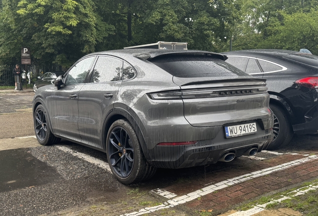 Porsche Cayenne Coupé Turbo E-Hybrid