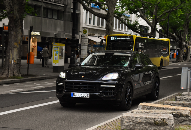 Porsche Cayenne Coupé Turbo E-Hybrid