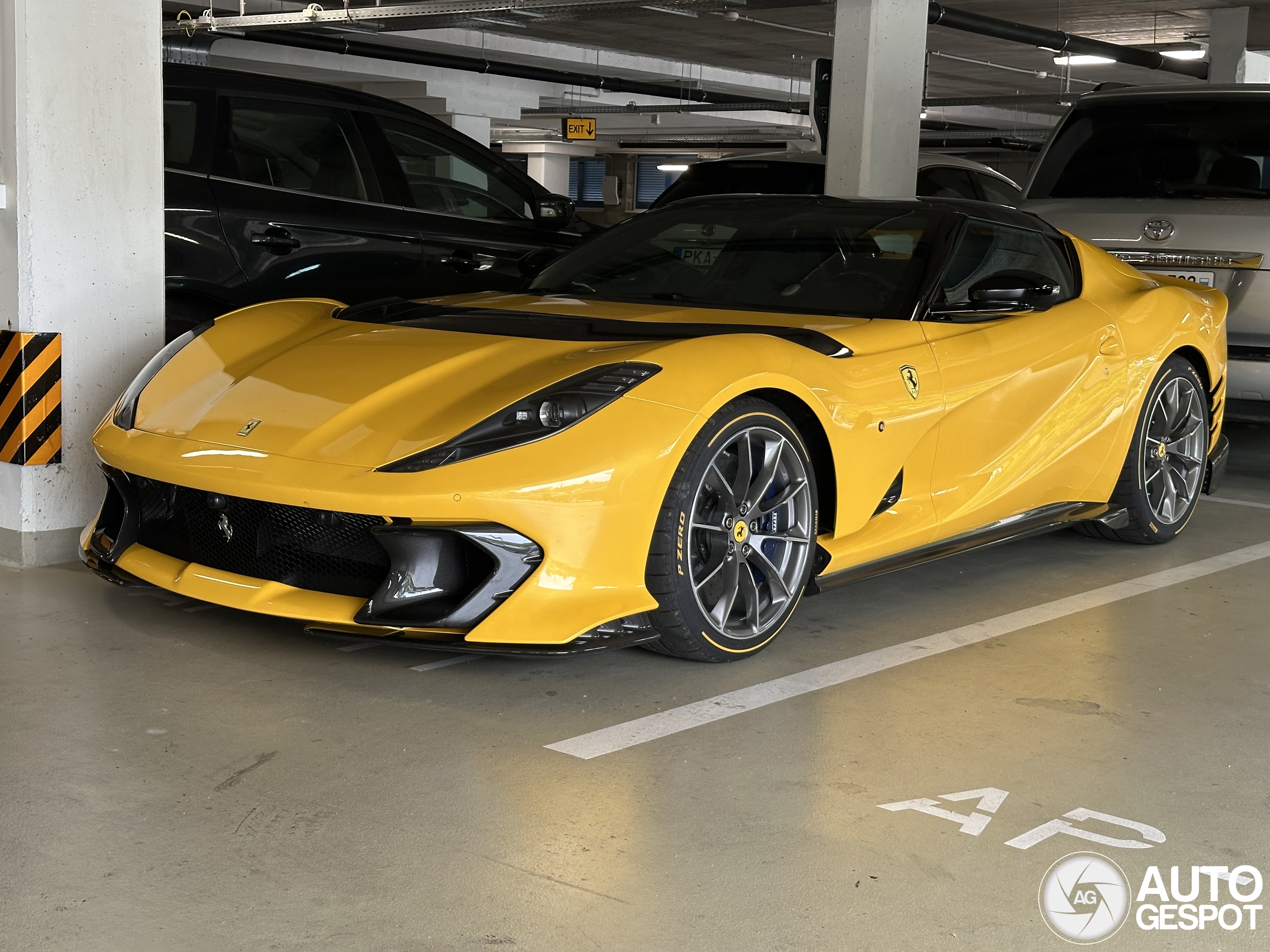 Ferrari 812 Competizione A