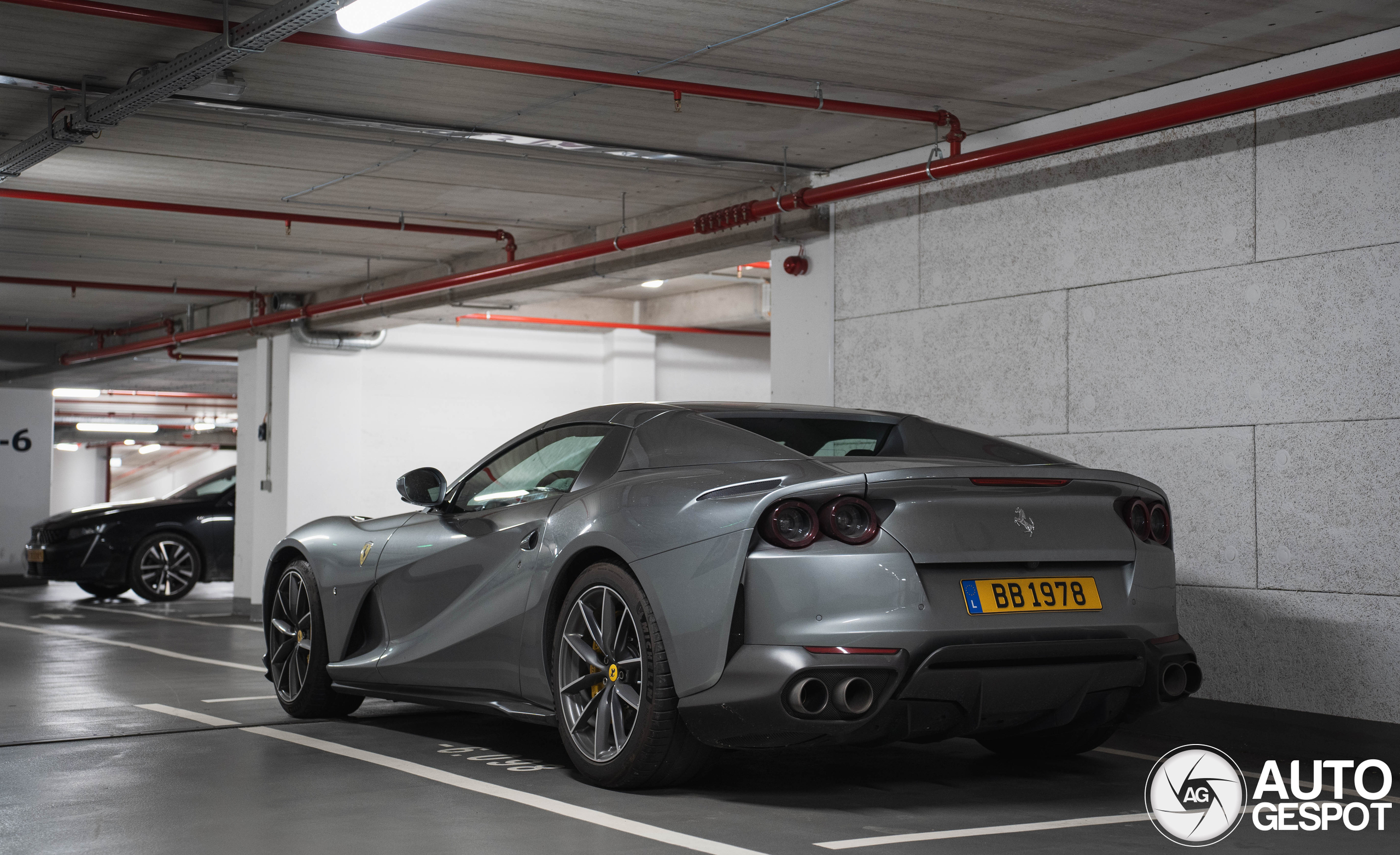 Ferrari 812 GTS