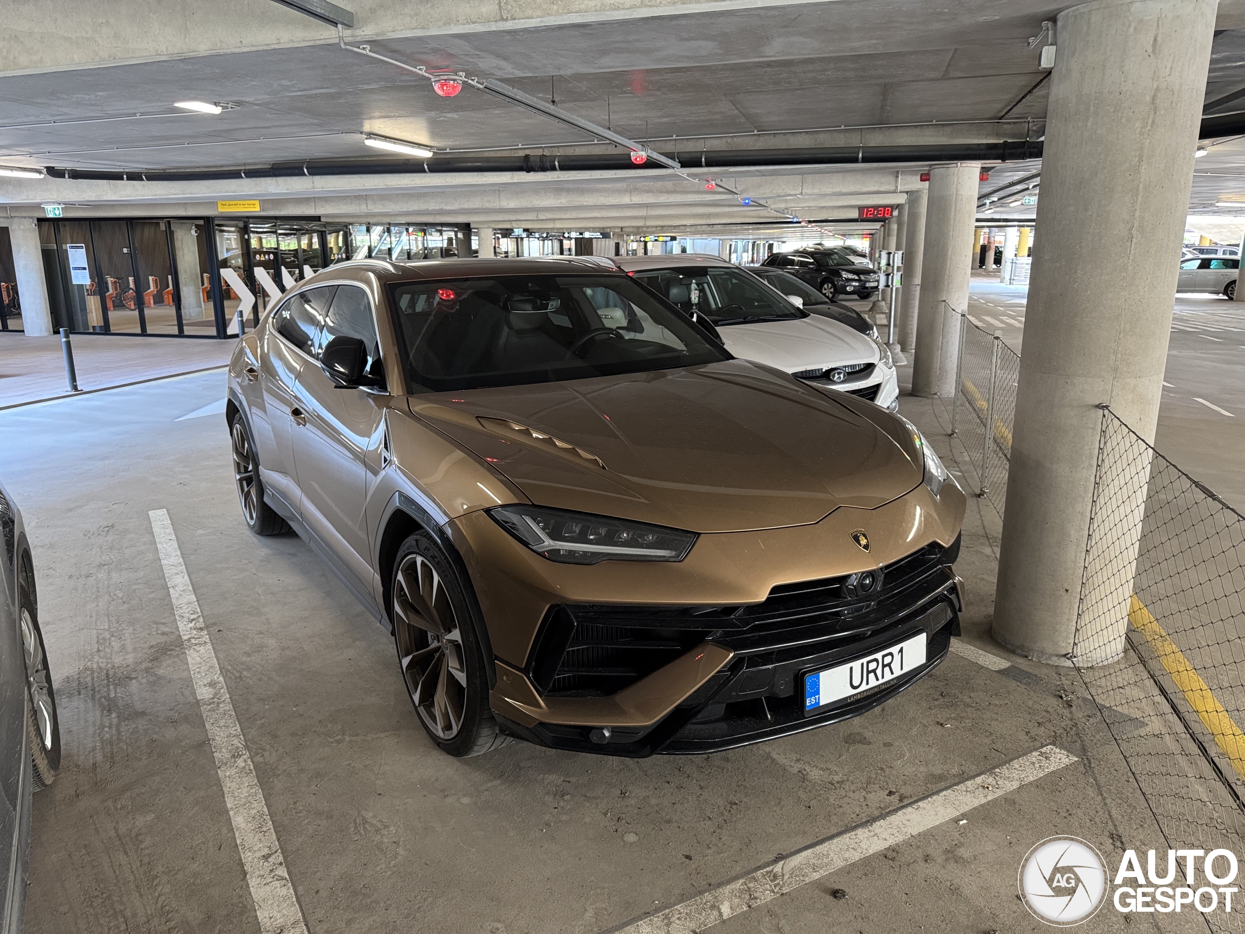 Lamborghini Urus S