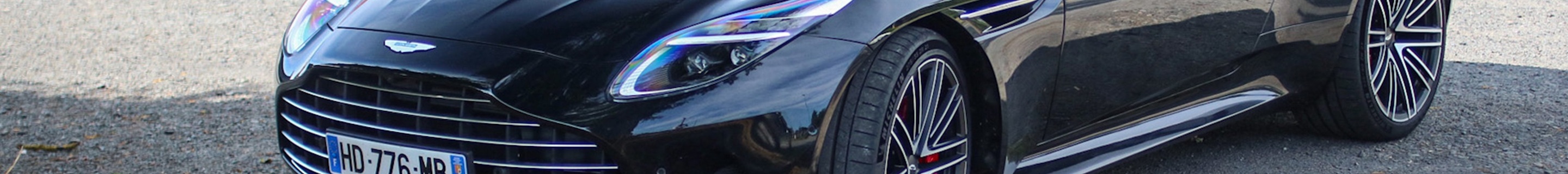 Aston Martin DB12