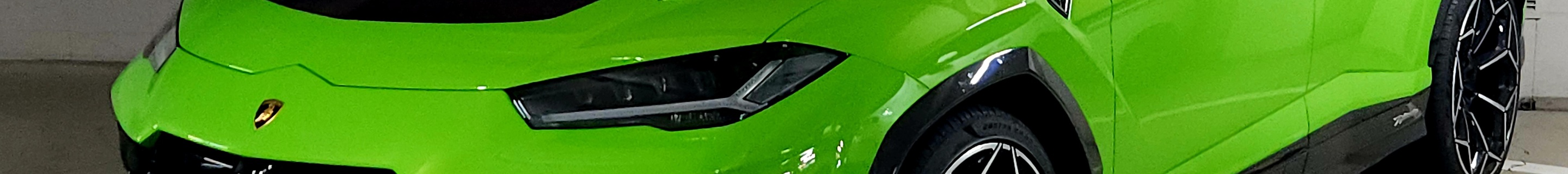 Lamborghini Urus Performante